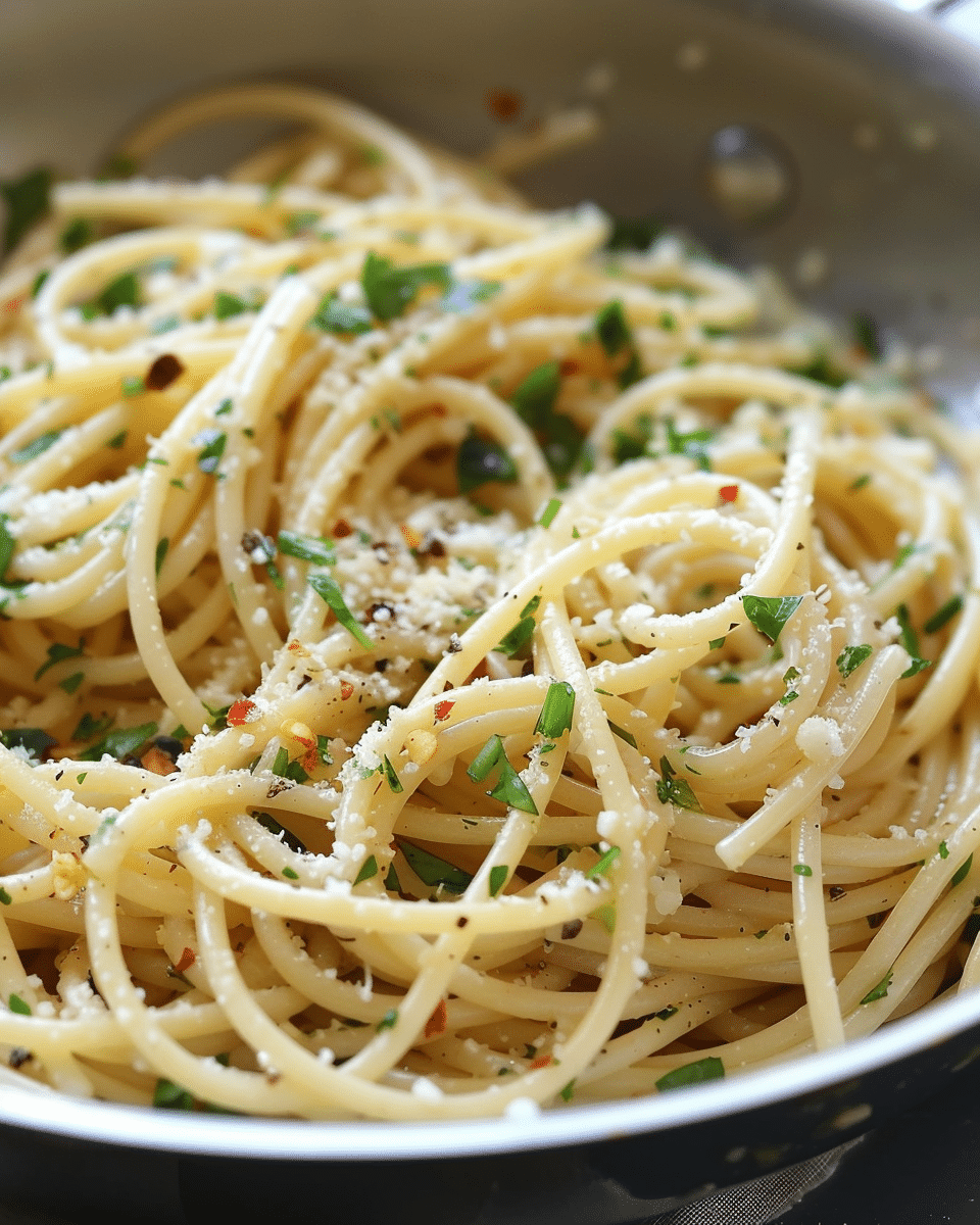 Spaghetti Aglio e Olio (Garlic and Olive Oil Pasta)