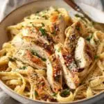 Easy Garlic Parmesan Chicken Pasta