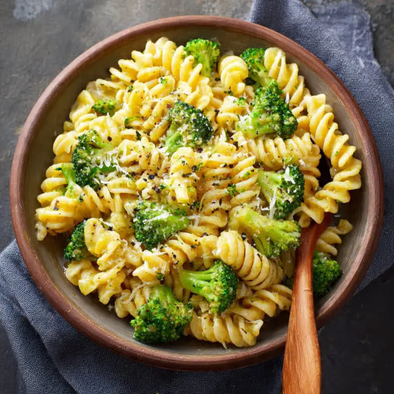 Broccoli Chickpea Pasta