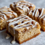 Cinnamon Roll Blondies