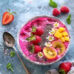 Dragon Fruit Smoothie Bowl