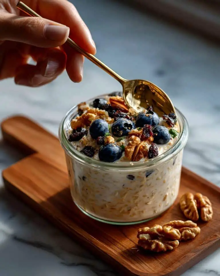 Cinnamon-Raisin Overnight Oats Recipe