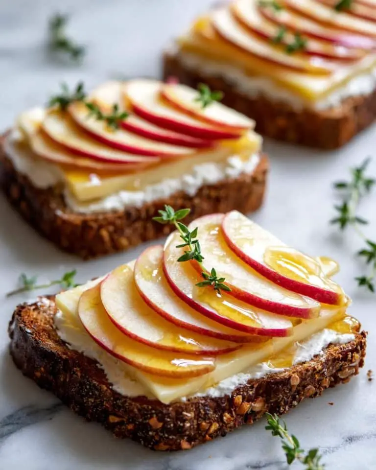 Brie and Apple Crostini Recipe