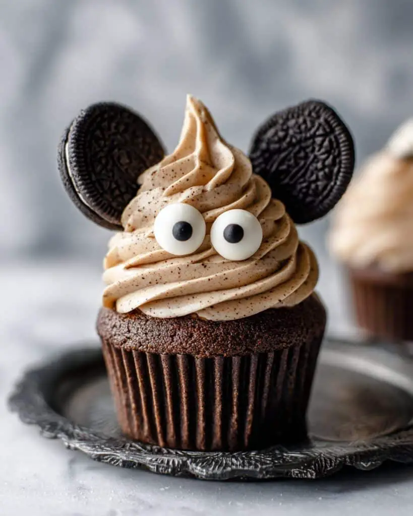 Halloween Bats Oreo Cupcakes with Cookies and Cream Frosting Recipe